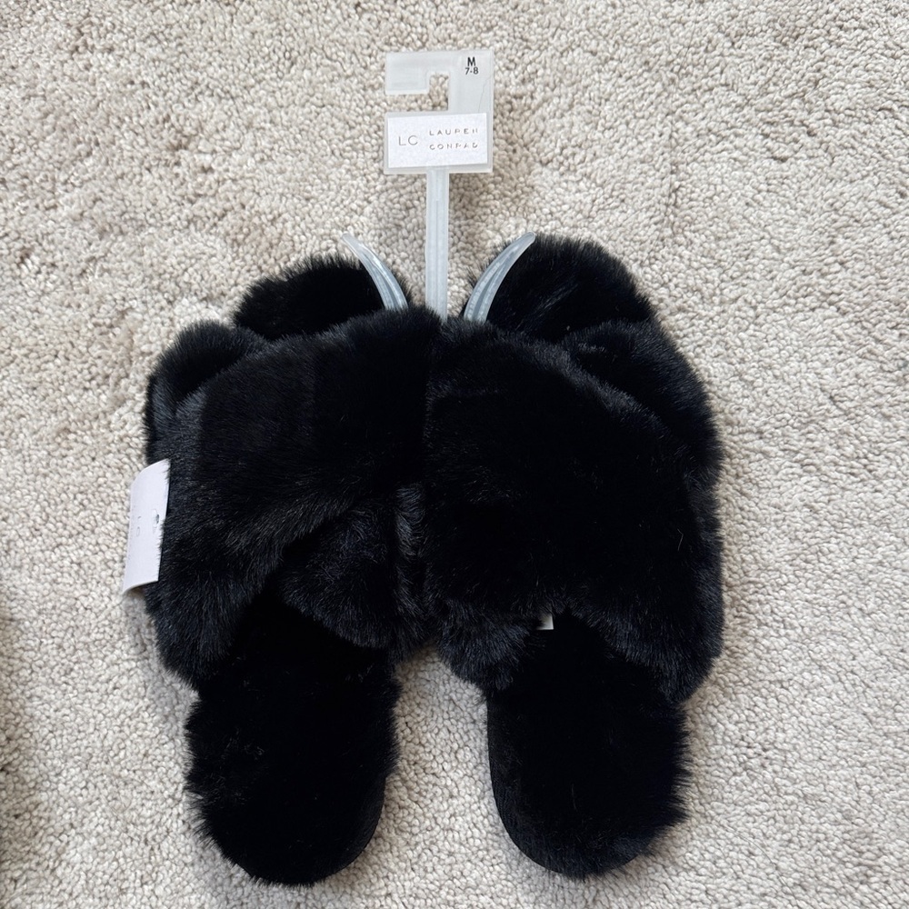 LC Lauren Conrad Black Fuzzy Slippers